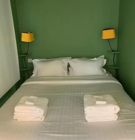Midoon Guest - Duplex D'architect 10ème Parigi